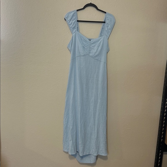 Torrid Midi Wash Chambray Ruched Front Dress Light Blue Size 1X NWT - Picture 4 of 9